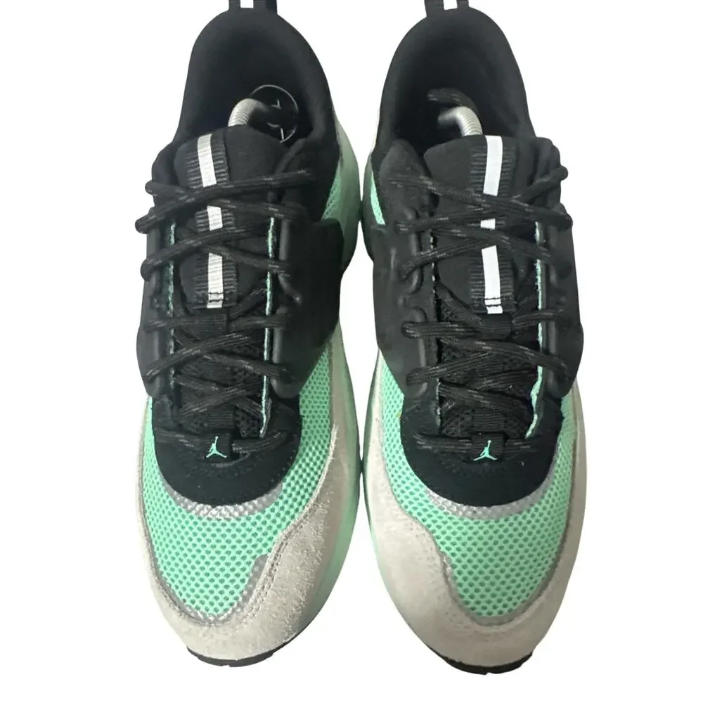 Jordan Trunner O/S (Black/Ntrl Grey/Mint/GR Glow) Men SZ 11 IB3722004